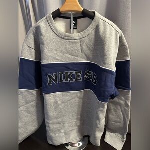 Nike SB Fleece Crewneck Large